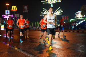 BIB: 202, 204, 20162
                            <button type="button" onclick="openModal(16187084)" class="btn btn-primary btn-sm float-right btn-popup" data-toggle="modal" data-target=".modal-high-quality">
                        <i class="fas fa-shopping-cart"></i> Add to Cart
                    </button>
                                            <button type="button" onclick="isThisMe(16187084, true)" class="btn btn-success btn-sm float-right btn-popup btn-isme hidden" data-toggle="tooltip" data-placement="bottom" title="นี่คือรูปของคุณใช่ไหม คลิกที่นี่เพื่อเอาเข้าอัลบั้ม">
                        <i class="fas fa-plus"></i> Add to album
                    </button>
                    <button type="button" onclick="isThisMe(16187084, false)" class="btn btn-warning btn-sm float-right btn-popup btn-isnotme hidden">
                        <i class="fas fa-ban"></i> Remove from album
                    </button>